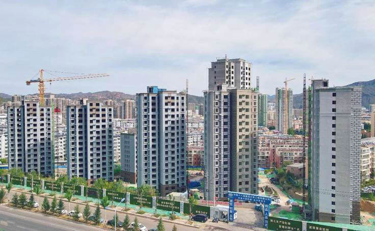 中鐵十八局集團(tuán)北京公司承建、四川恒泰達(dá)公司參建的張家口宇鑫小區(qū)二期項(xiàng)目